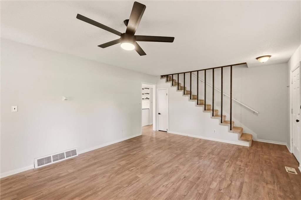 812 S 94th Street — photo 5