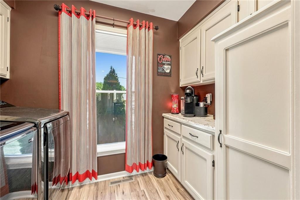3306 NW Shannon Court — photo 15
