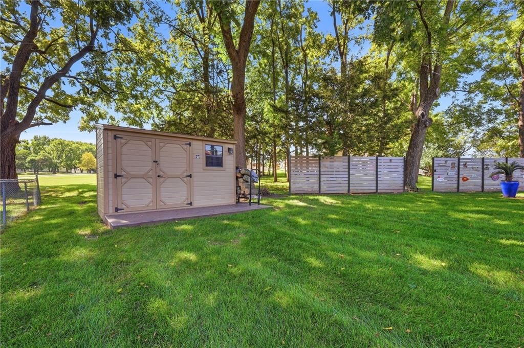 3306 NW Shannon Court — photo 38