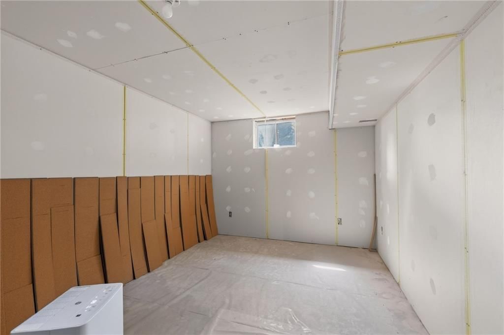 812 N 63rd Street — photo 33