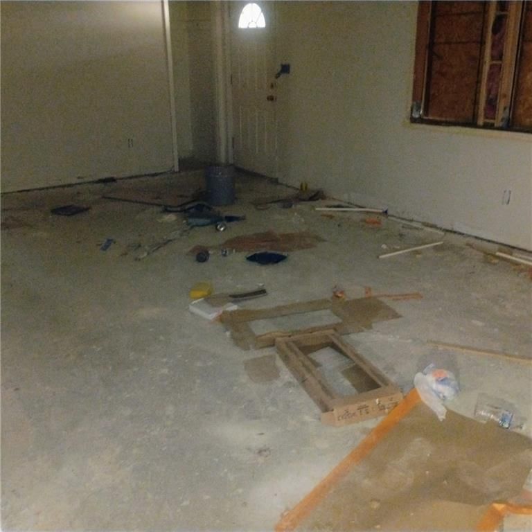 1125 Elizabeth Street — photo 9