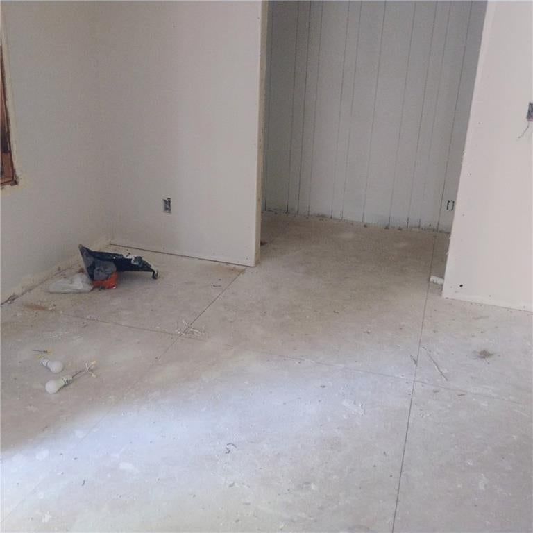 1125 Elizabeth Street — photo 11