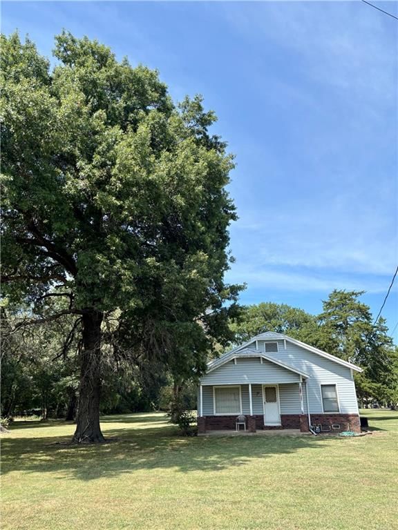 604 W Craig Road, Pittsburg, KS