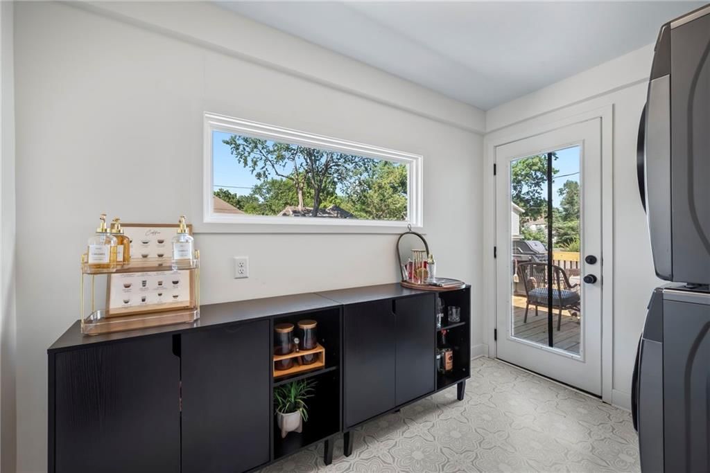 2720 W 51st Street — photo 10