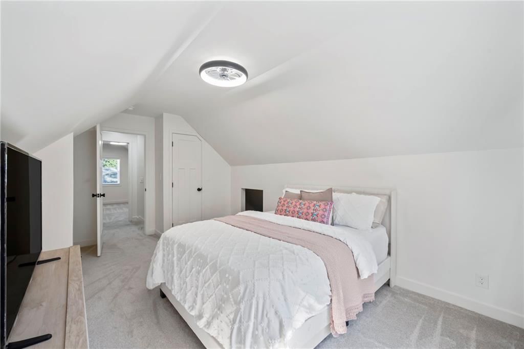 2720 W 51st Street — photo 19