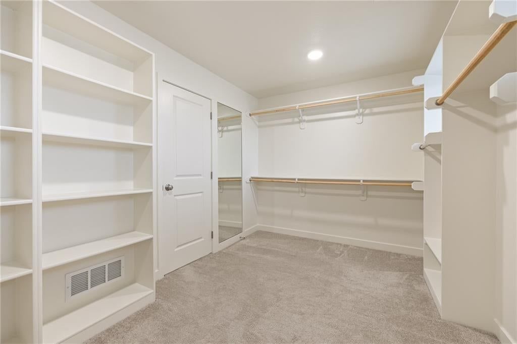 18228 Earnshaw Street — photo 15