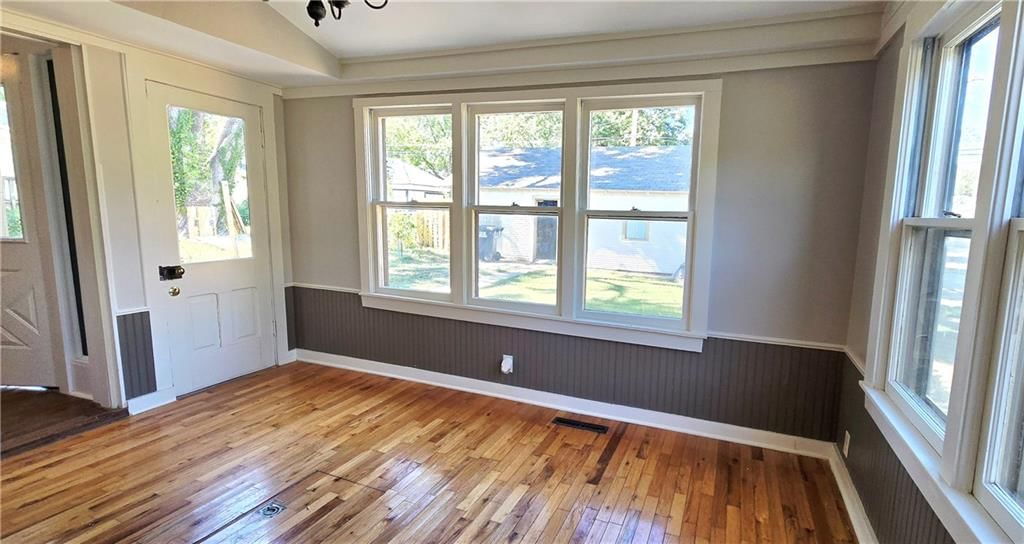 502 W 7th Street — photo 13