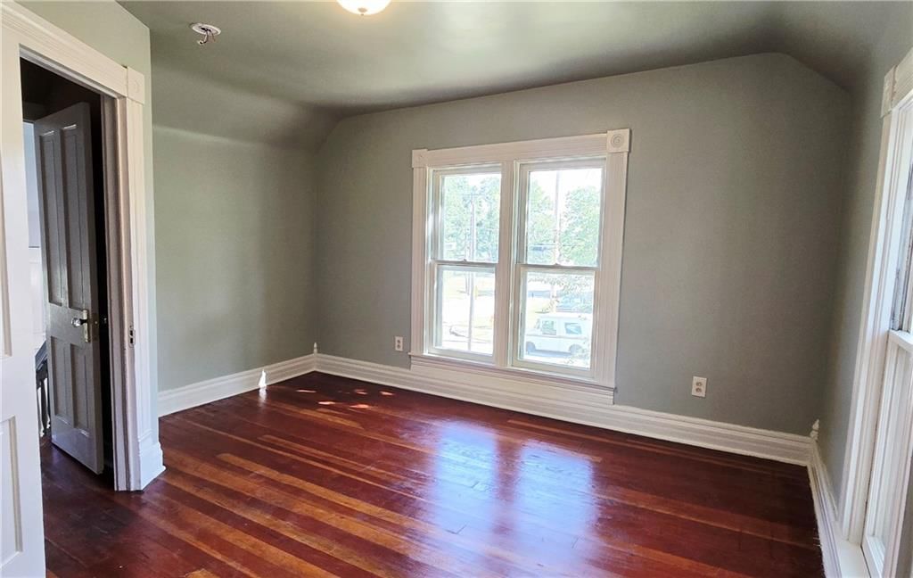 502 W 7th Street — photo 19