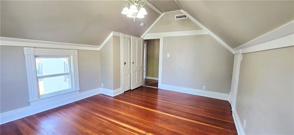 502 W 7th Street — photo 21