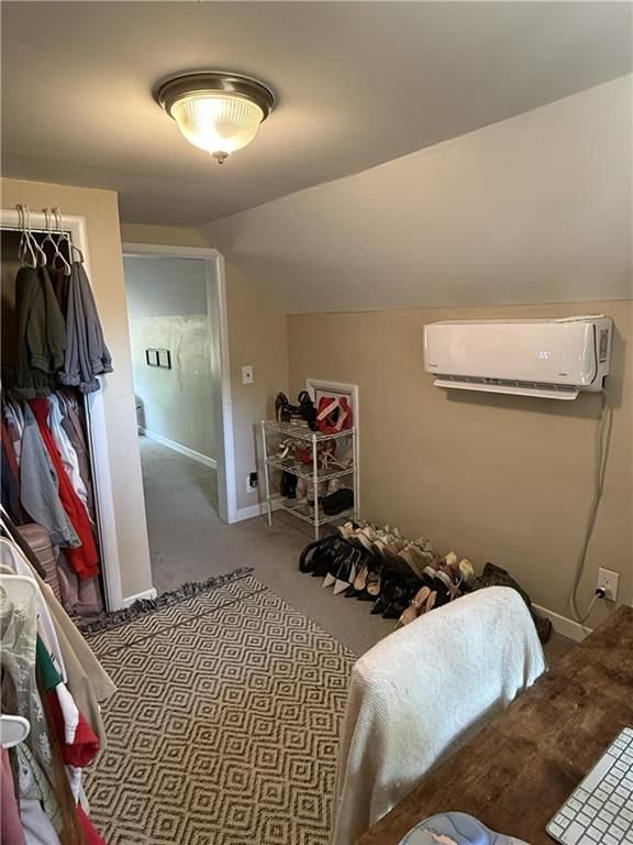 717 W 9th Street — photo 26