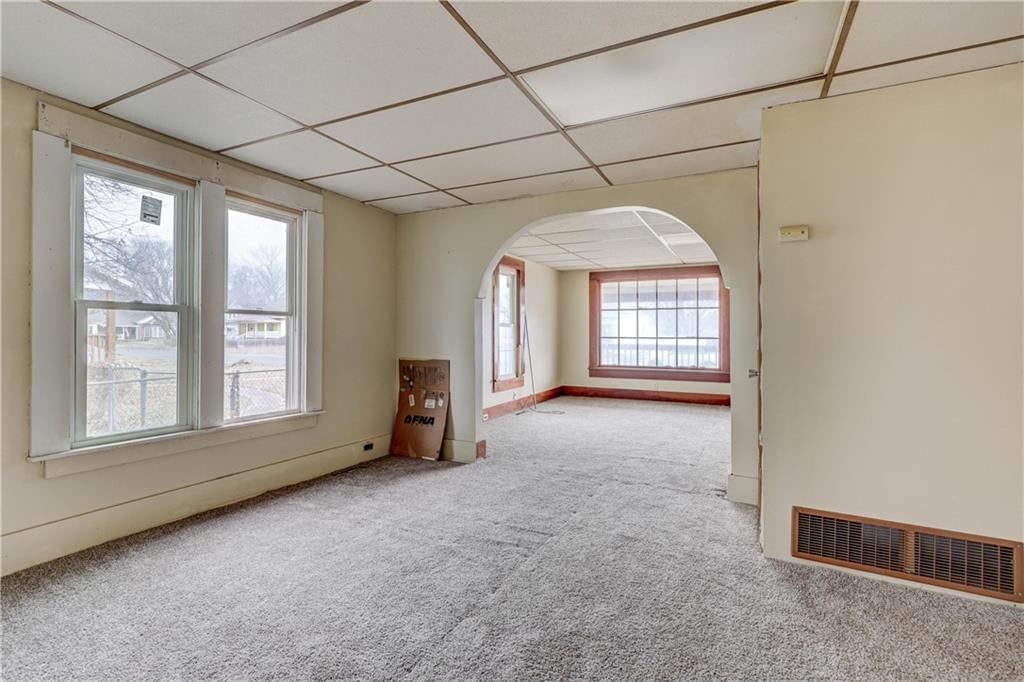 703 N Grand Street — photo 7