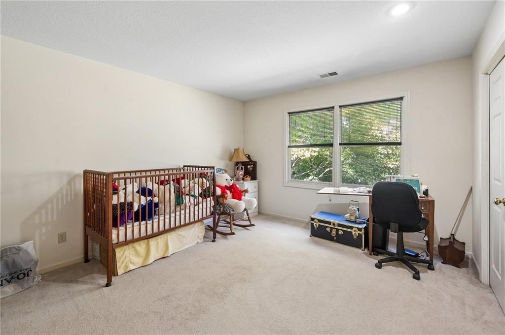 Photo 42 of 51 - 5417 N Walnut Street, Kansas City, MO 64118