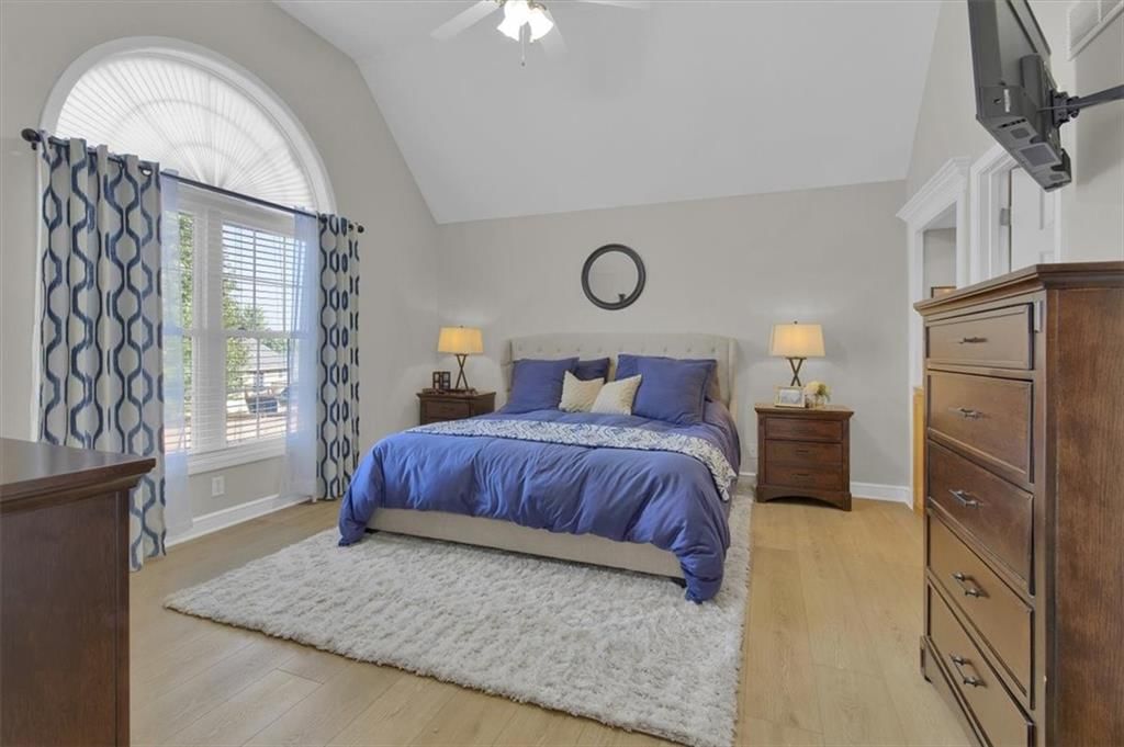 414 Foxglove Street — photo 24