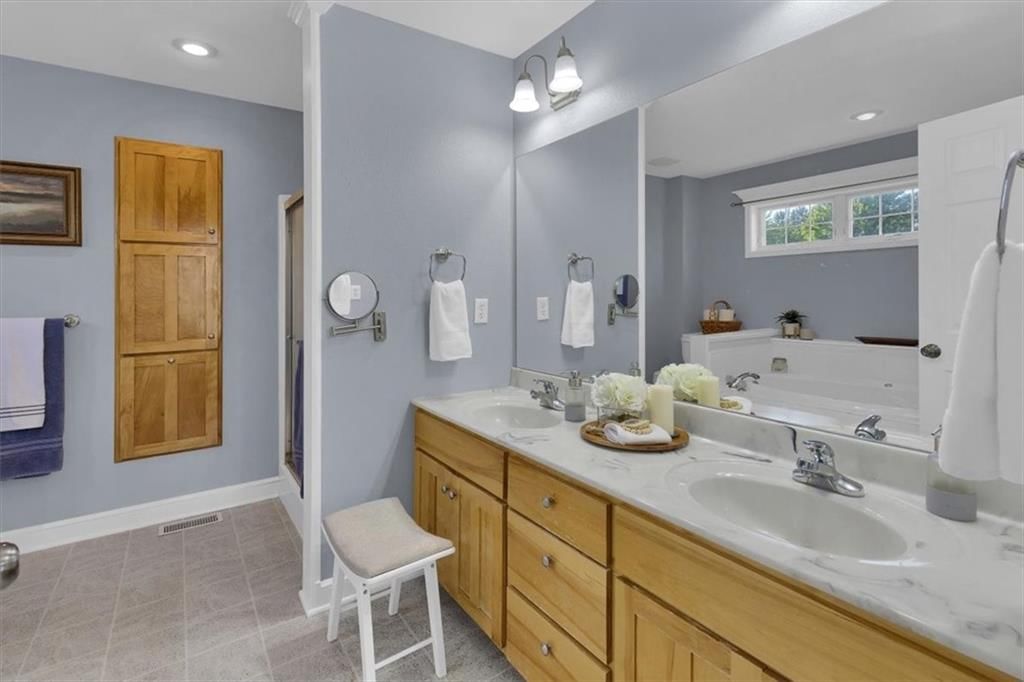 414 Foxglove Street — photo 26