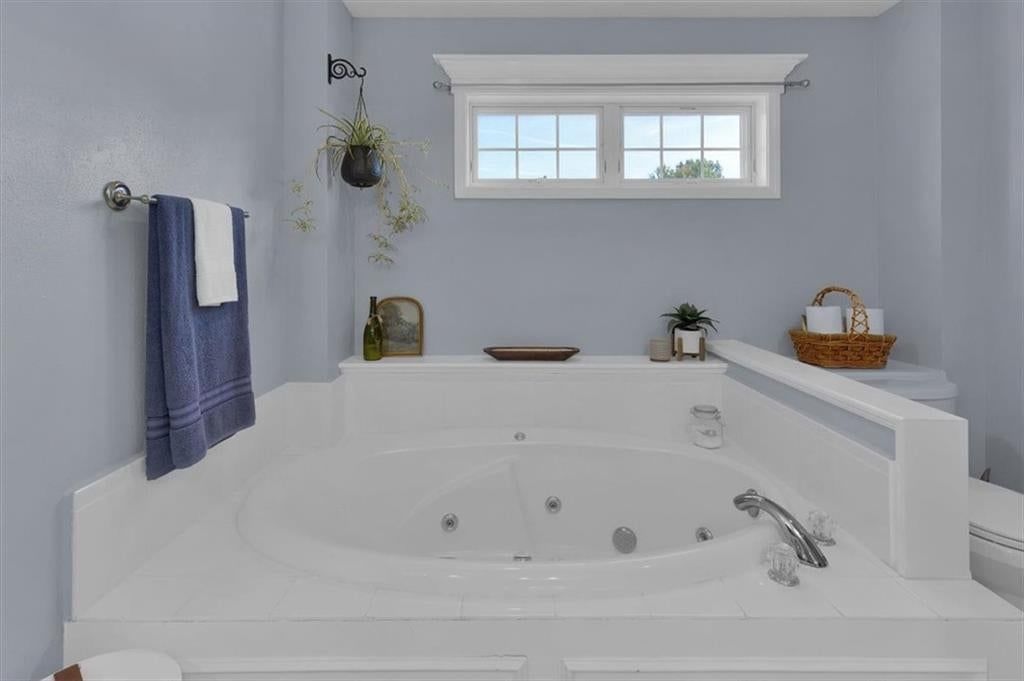 414 Foxglove Street — photo 28