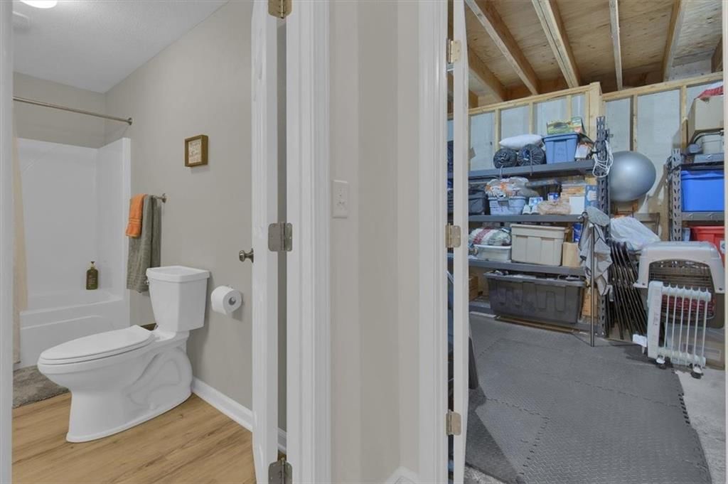 414 Foxglove Street — photo 43