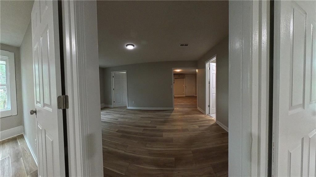4770 RAILROAD Avenue — photo 10