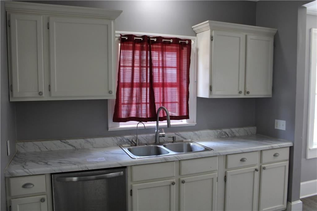 415 N Ozark Street — photo 10