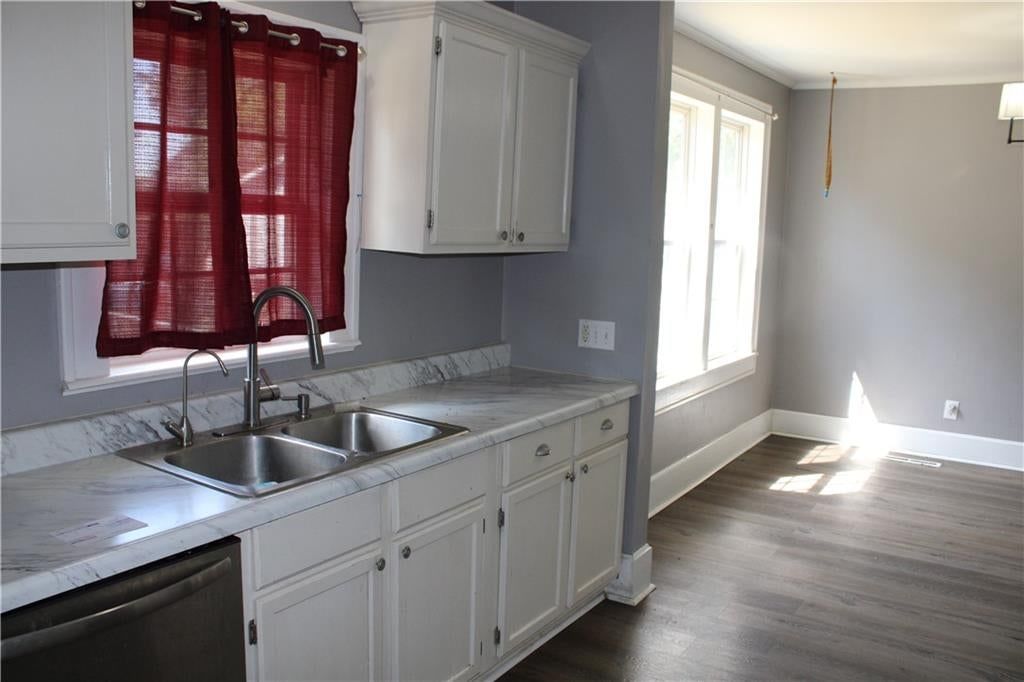 415 N Ozark Street — photo 11