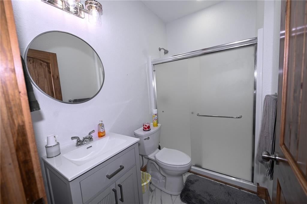 4015 E 1500 Road — photo 34
