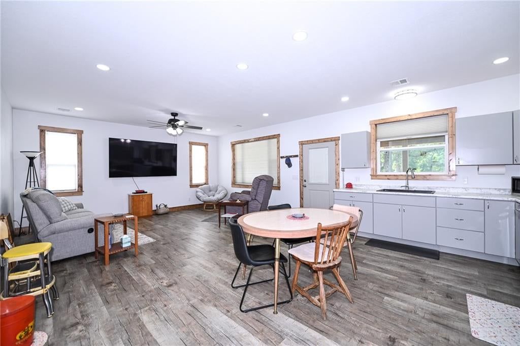 4015 E 1500 Road — photo 35
