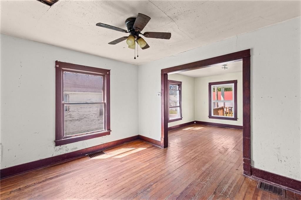 203 S Folger Street — photo 8