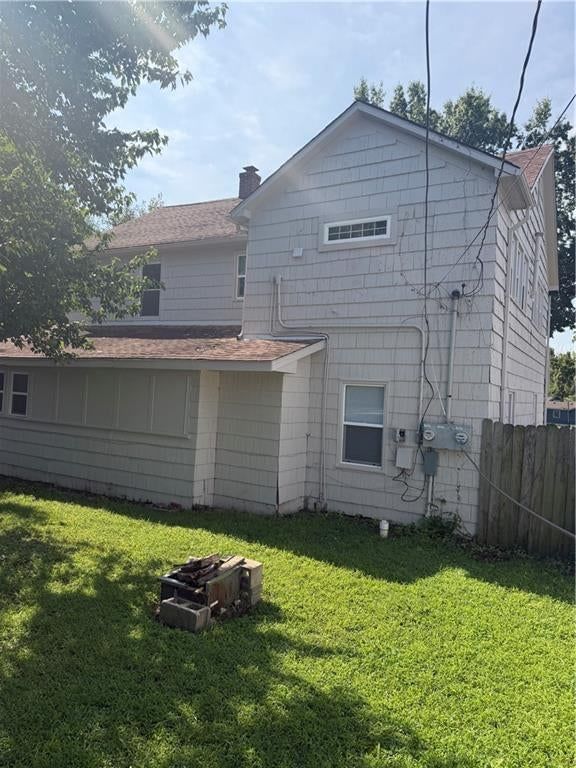 704 Rhodes Avenue — photo 6