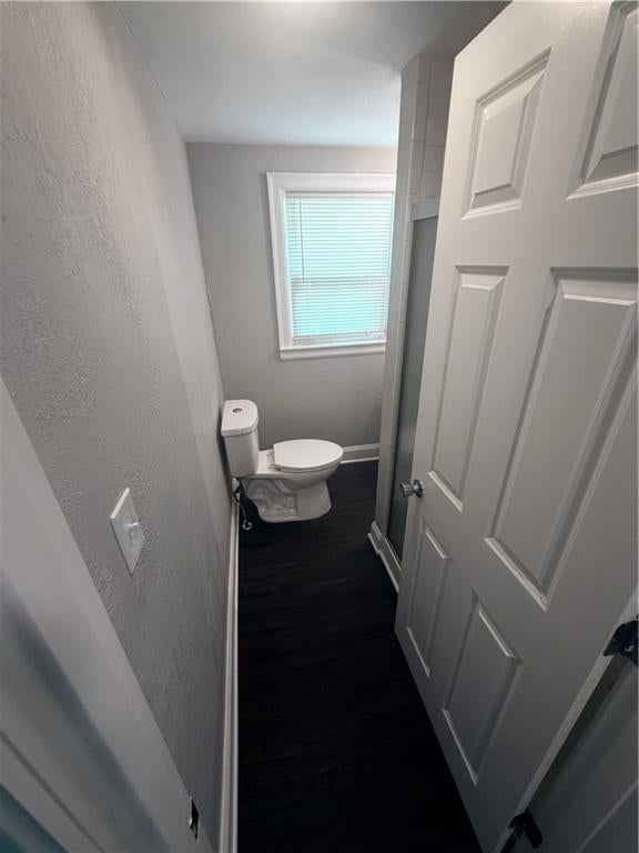 704 Rhodes Avenue — photo 41