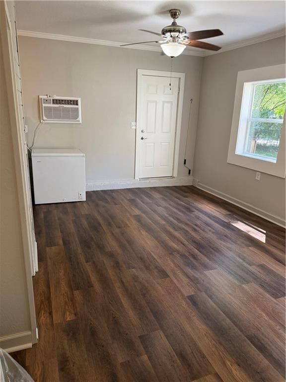 704 Rhodes Avenue — photo 46