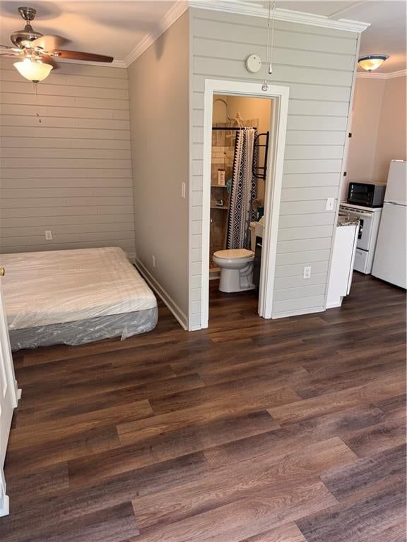 704 Rhodes Avenue — photo 49