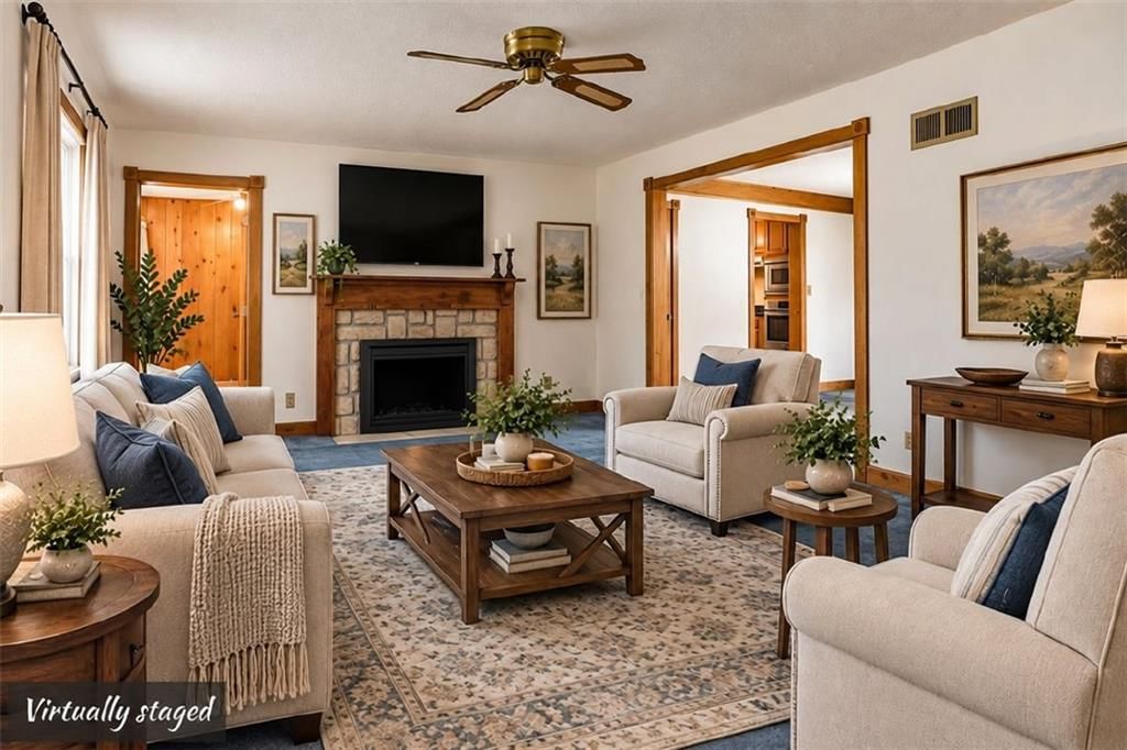 Photo 7 of 27 - 5530 N Spruce Avenue, Kansas City, MO 64119