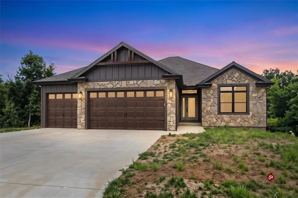 2204 Arbor Lane, Excelsior Springs, MO