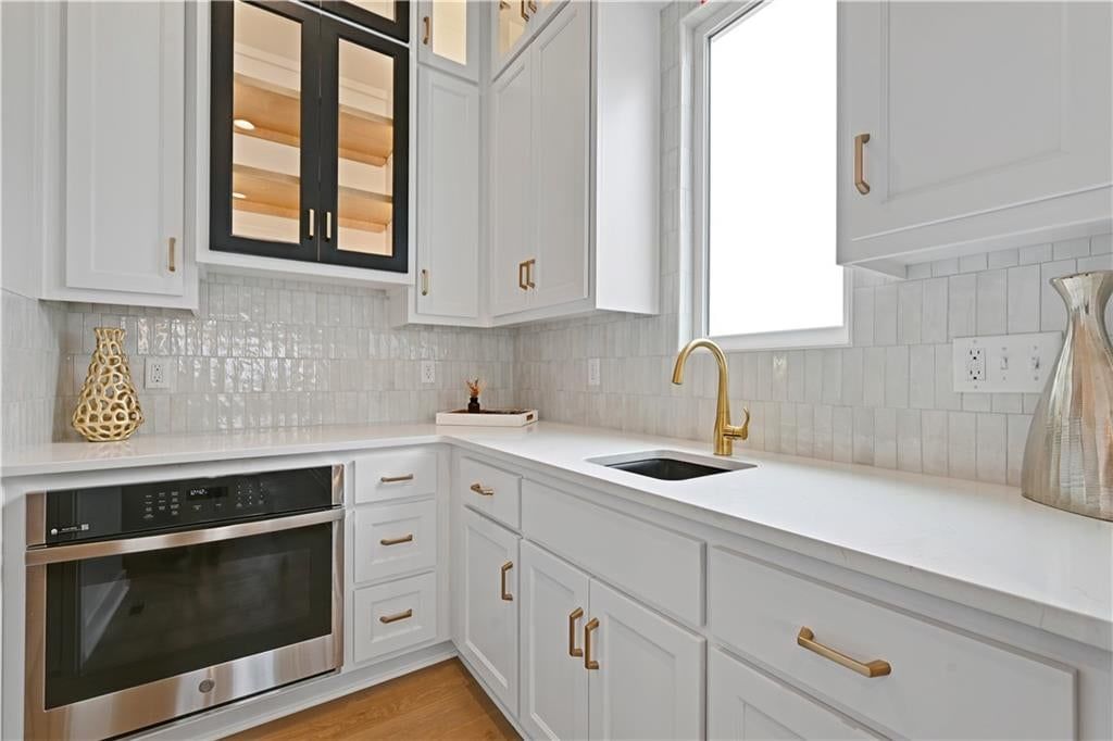 Photo 10 of 24 - 24980 W 98th Place, Lenexa, KS 66227