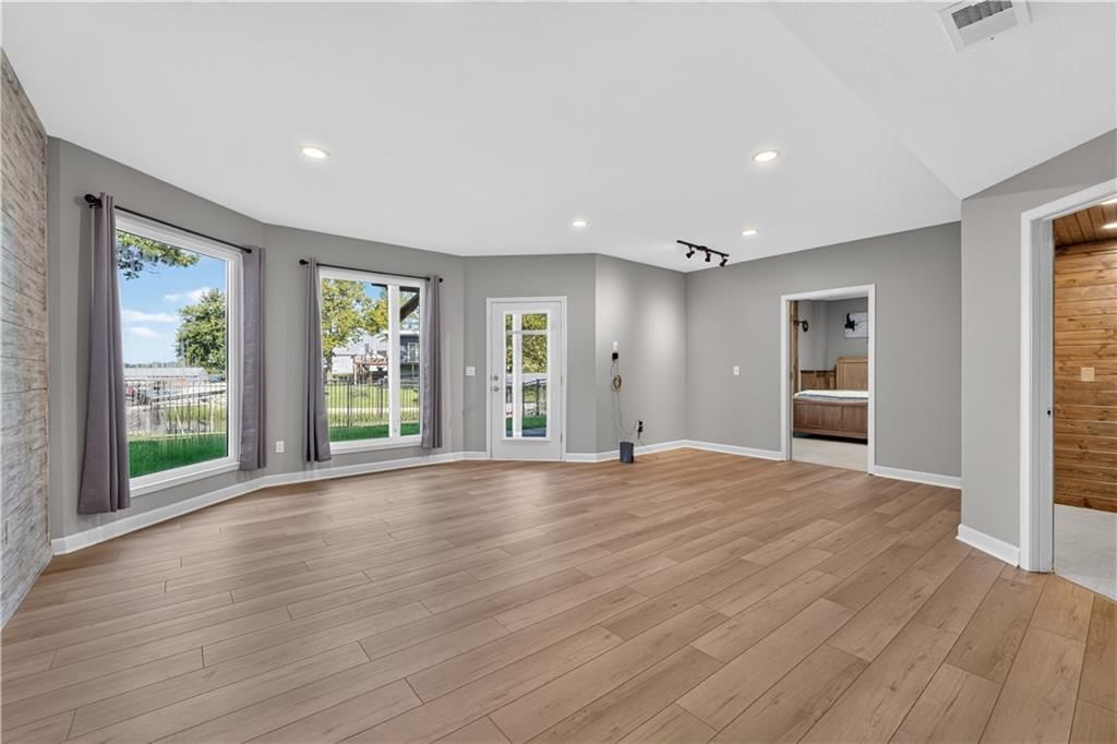 148 Lake Viking Terrace — photo 24