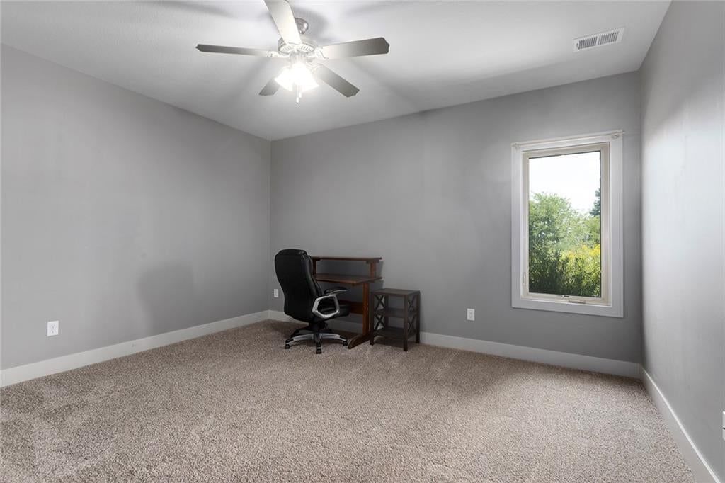 2605 NE 92nd Street — photo 24