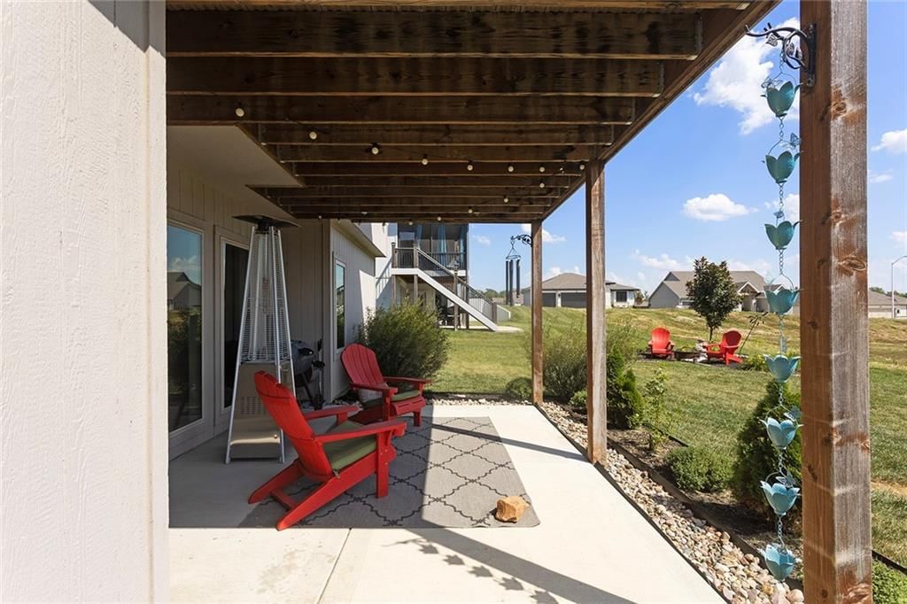 2605 NE 92nd Street — photo 36
