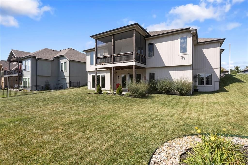 2605 NE 92nd Street — photo 38