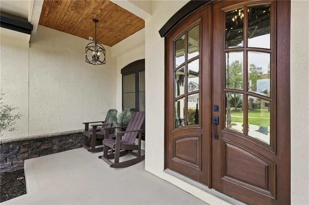10239 N Kansas Avenue — photo 25