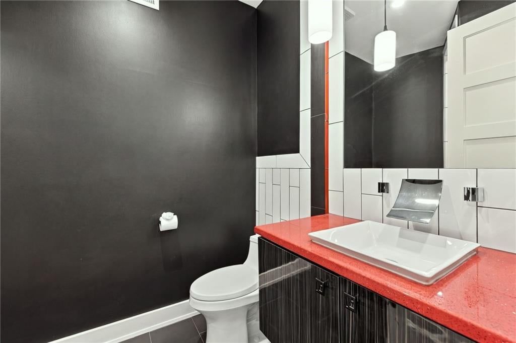 10239 N Kansas Avenue — photo 90