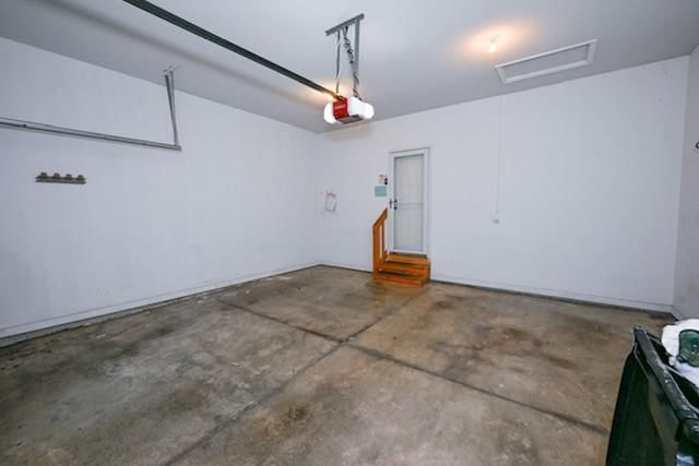 6406 W 134th Terrace — photo 17