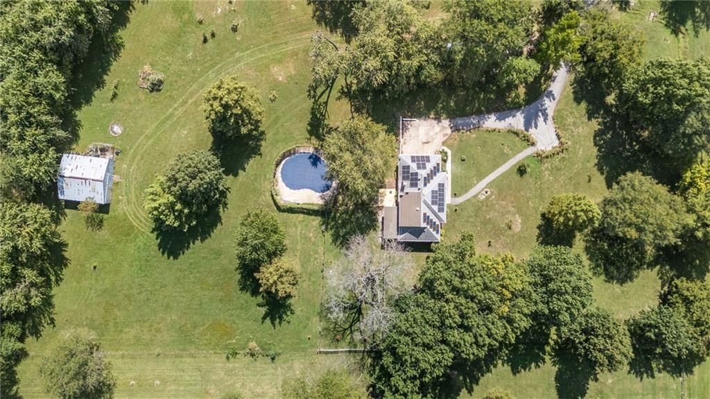 Photo 55 of 70 - 905 S Lincoln Avenue, Raymore, MO 64083