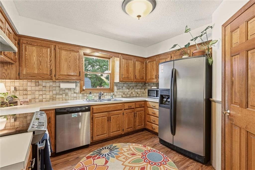 15302 W 121st Terrace — photo 12