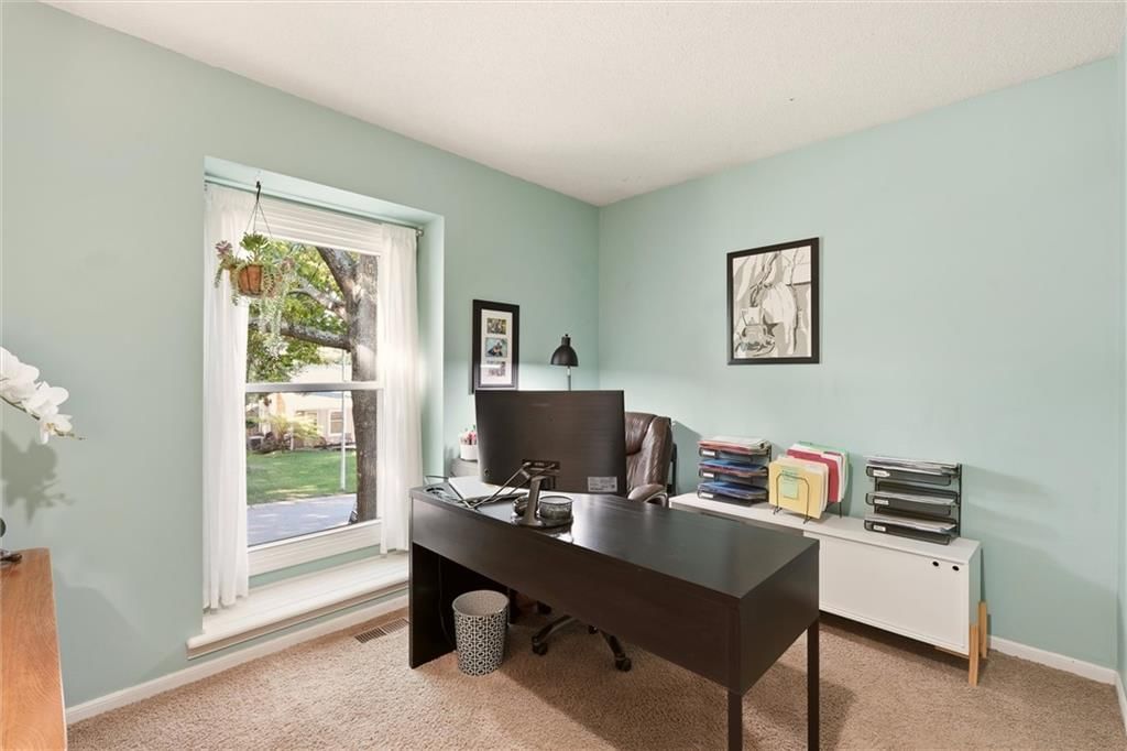 15302 W 121st Terrace — photo 23