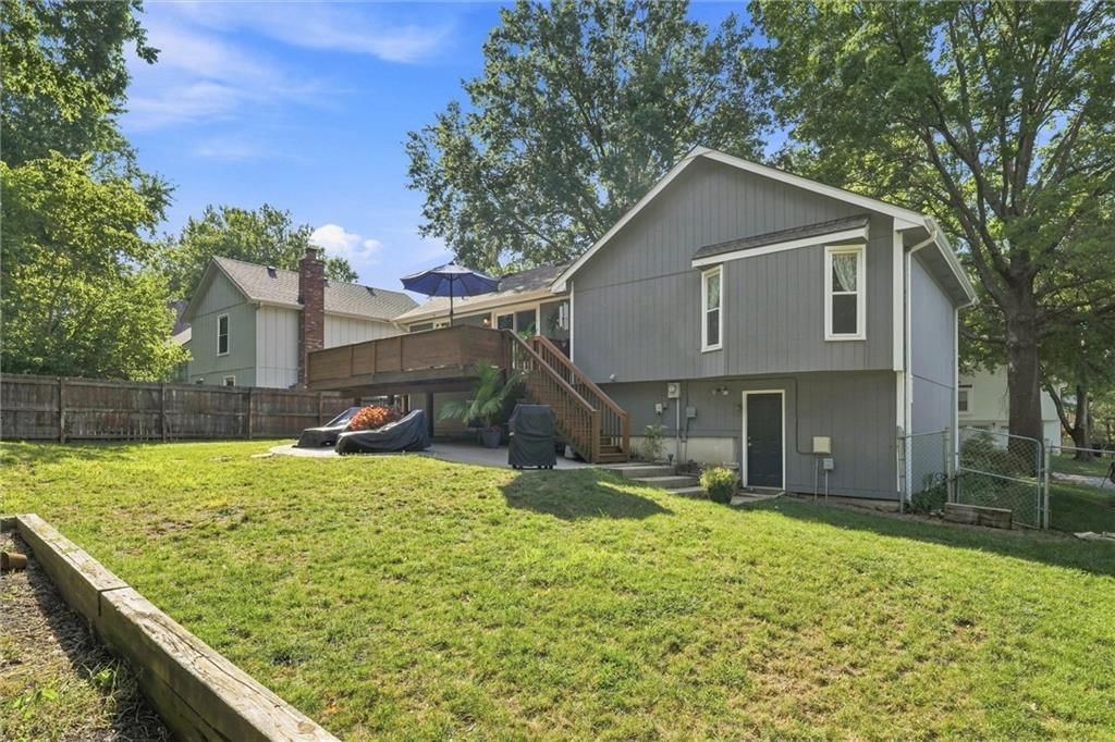 15302 W 121st Terrace — photo 29