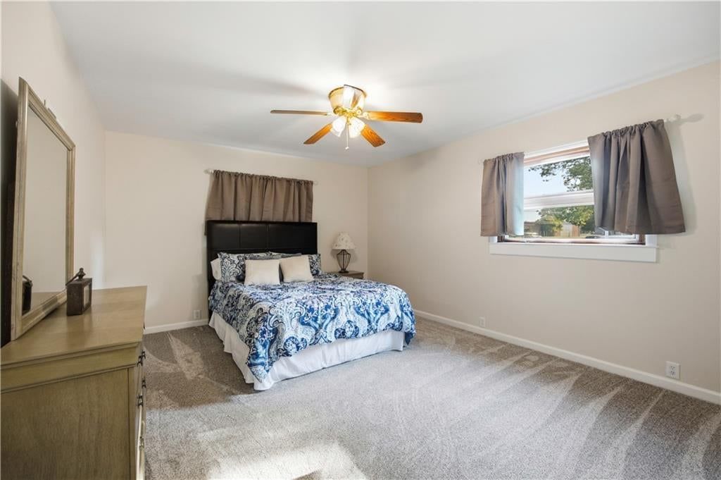 1410 Washington Street — photo 31