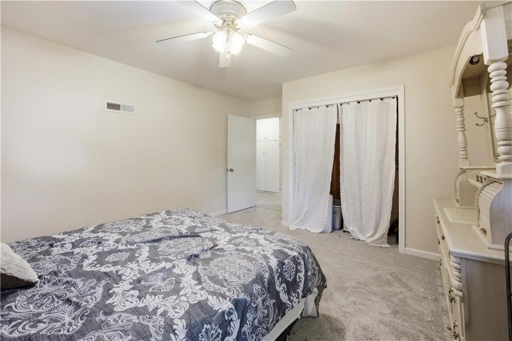 1410 Washington Street — photo 34