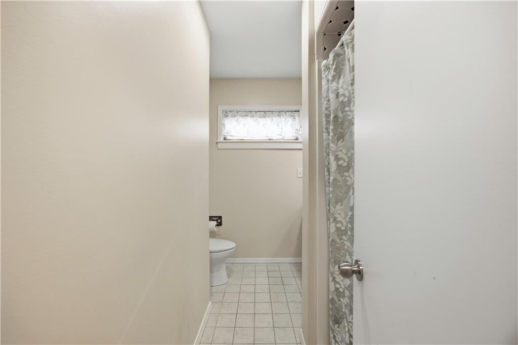 1410 Washington Street — photo 35