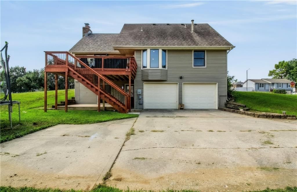 609 Foster Lane — photo 33