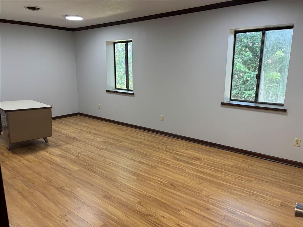 15385 US 169 Highway S — photo 10