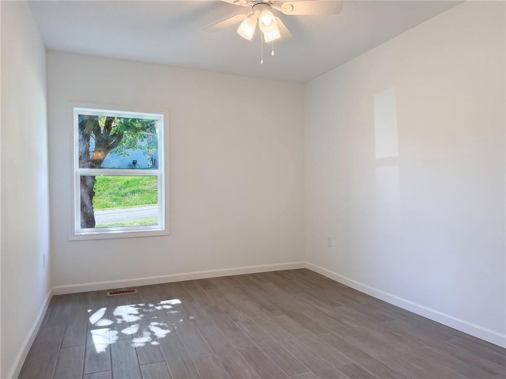 300 W 7th Street — photo 14